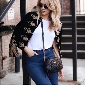 Gucci authentic Marmont bag black leather gold GG adjustable strap